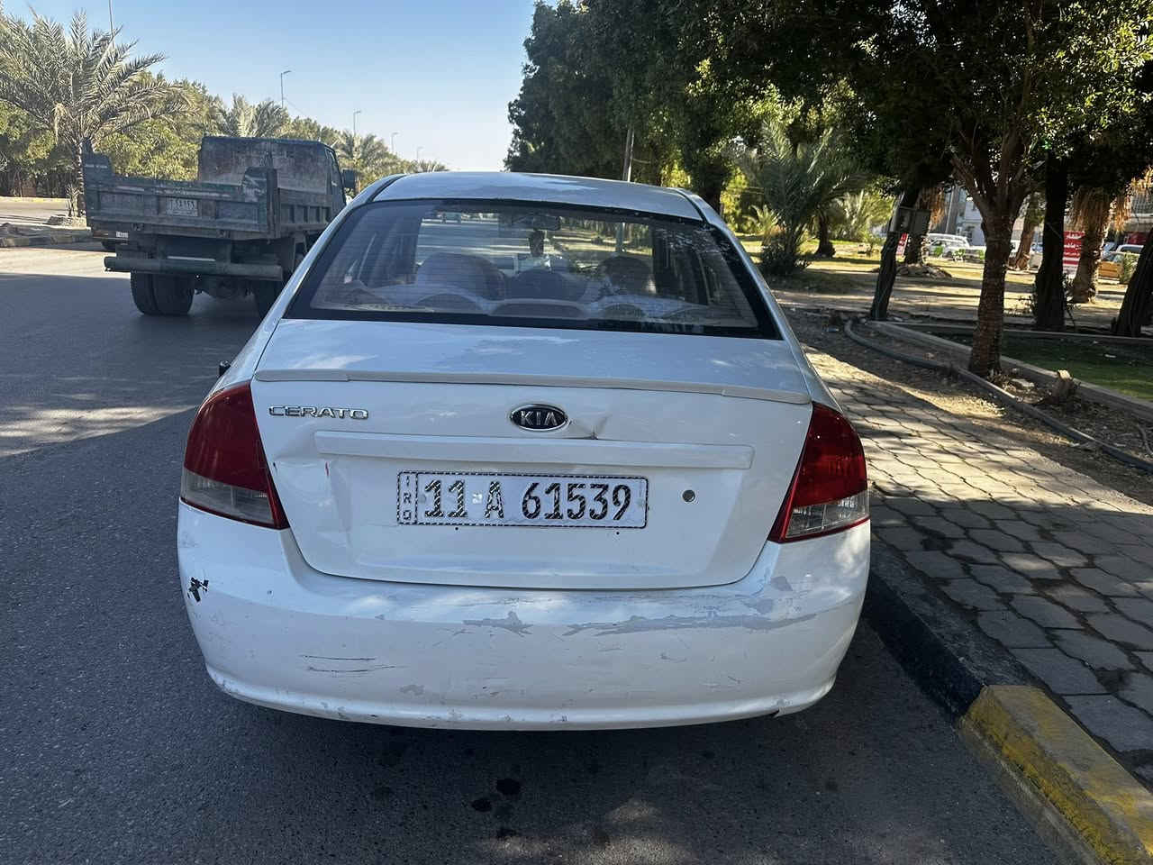 سلام عليكم اخوان 
كيا سيراتو لبيع مديل 2009خليجي محرك 1600دكشن عالي 
السيارة كير محرك تبريد خير من الله مصبوغة عام اثر ضربه السيارة حلوة وجديدة وبسمي رقم الجديد وسعرها مناسب 
السعر 73 وبيها مجال لستفسار الاتصال 

مكاني نجف***********
