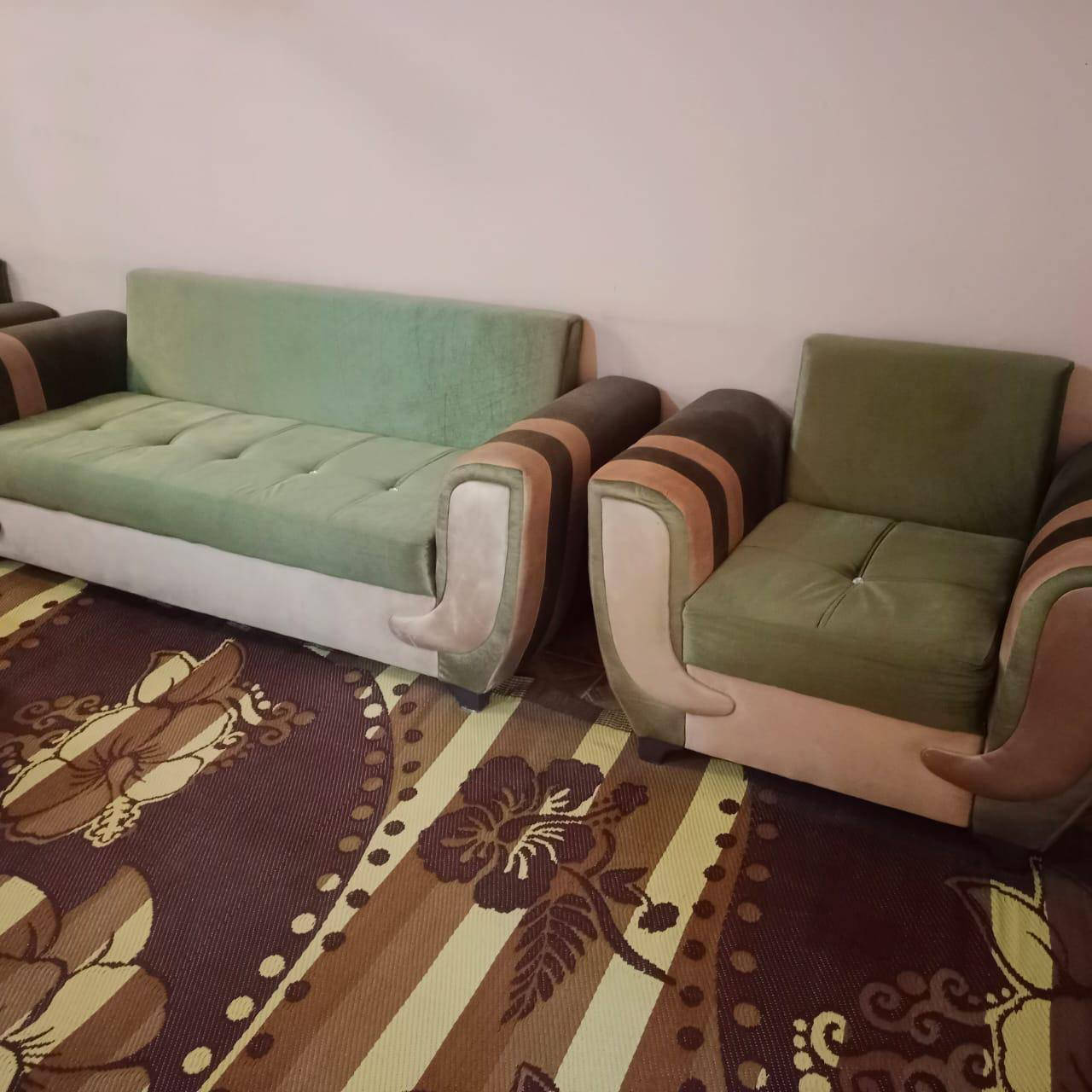 للبيع ...الاتصال علي الرقم ***********
