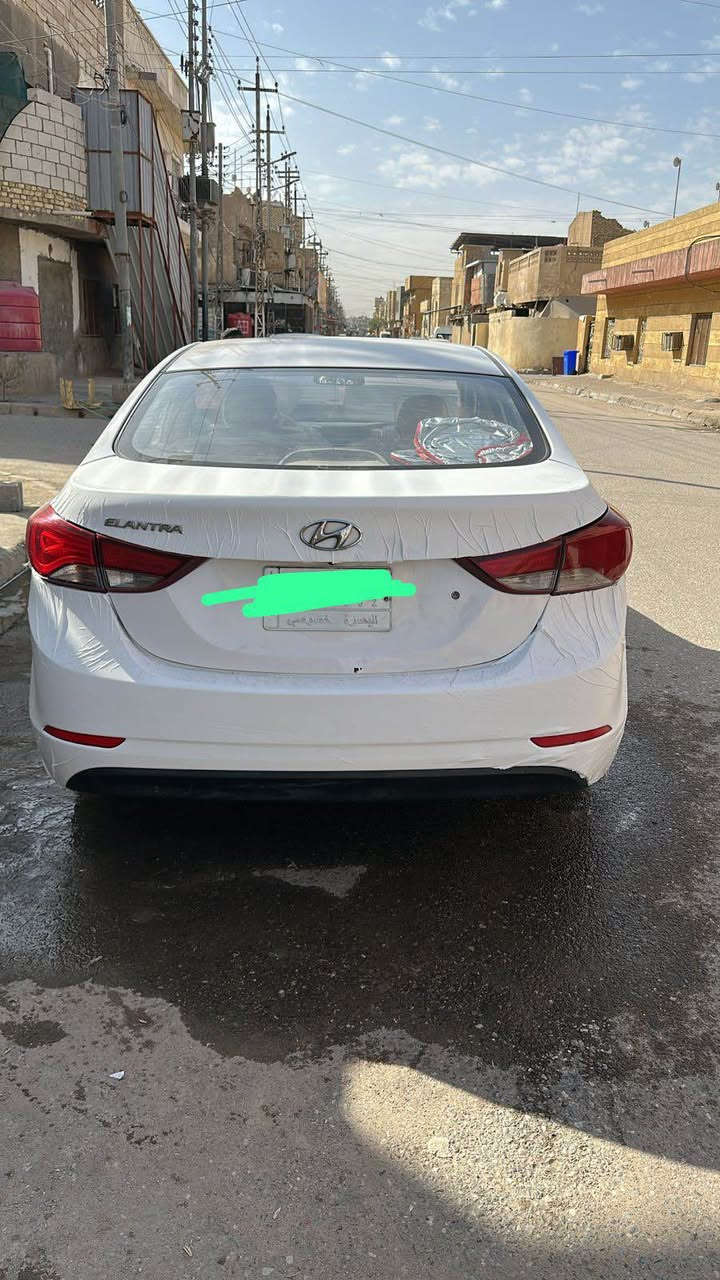 لسلام عليكم سياره لبيع مديل16 سياره بيه مدكر مبدل وبيه بارد كد شبر بصندوك كفاله رقم بصره بسمي  سعر125
رقمي ‭0778 119 5512‬ البصرة, العراق
