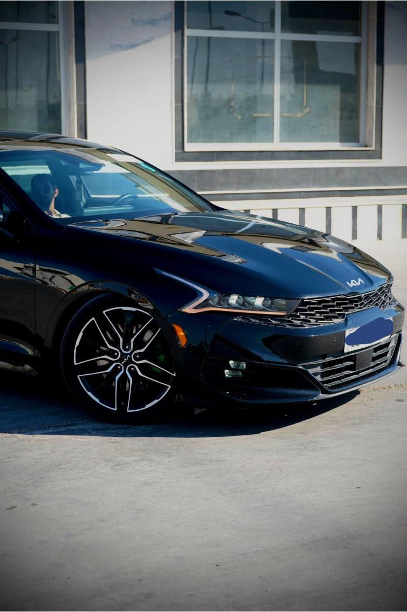 ‏K5 GT 
موديل 2023 
محرك 2500 تيربو 
مرقمة بغداد 
داخل اسود 
ماشية 41
 فول مواصفات 
-بصمه
-شحن هاتف لاسلكي 
- قياده ذاتيه ؏ الخطوط السريعه
- هاند بريك بصمه 
-بنوراما-  
- مثبت سرعه 
-نضام ABS
- مانع انزلاق
-حساس أطارات 
-بك لايت ليد
-شاشة
- كامره دواره
- كشافات امامي
-شاشه اعطال
-ويل كورم لونين 
-رادار جانبيه
-مراقبة النقطة العمياء
-رادار الخطوط البيضاء 
-اشاير بالمري 
-‏ مقعد للسائق قابل للتعديل كهربائياً
-لايتات ‏4 عدسات 
-نضام قياده سبورت +سوبر سبورت +نورمال  
-فول تحكم ستيرن
-كير أوتو + عادي
- ئوتو بريك 
- ‏ ‏الخريطة🗺📍
- ستيرن حرف D  
-‏Led +  زينون
-السياره فول رادرات
-التشغيل عن بعد ‏
AUTO HOLD-
-‏تصميم خارجي رياضي
-نظام الملاحة
-مصابيح خلفية Led
-مصابيح ضباب LED
-لاسلكي Android Auto  
- 

حادثه تبديل  جاملغ نفس اللون 
والبنيد بارد 

+964 772 604 2064
