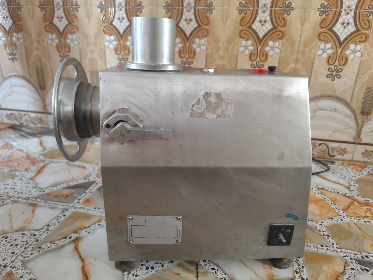 ثرامه الحجم 32والسعر 350و***********
