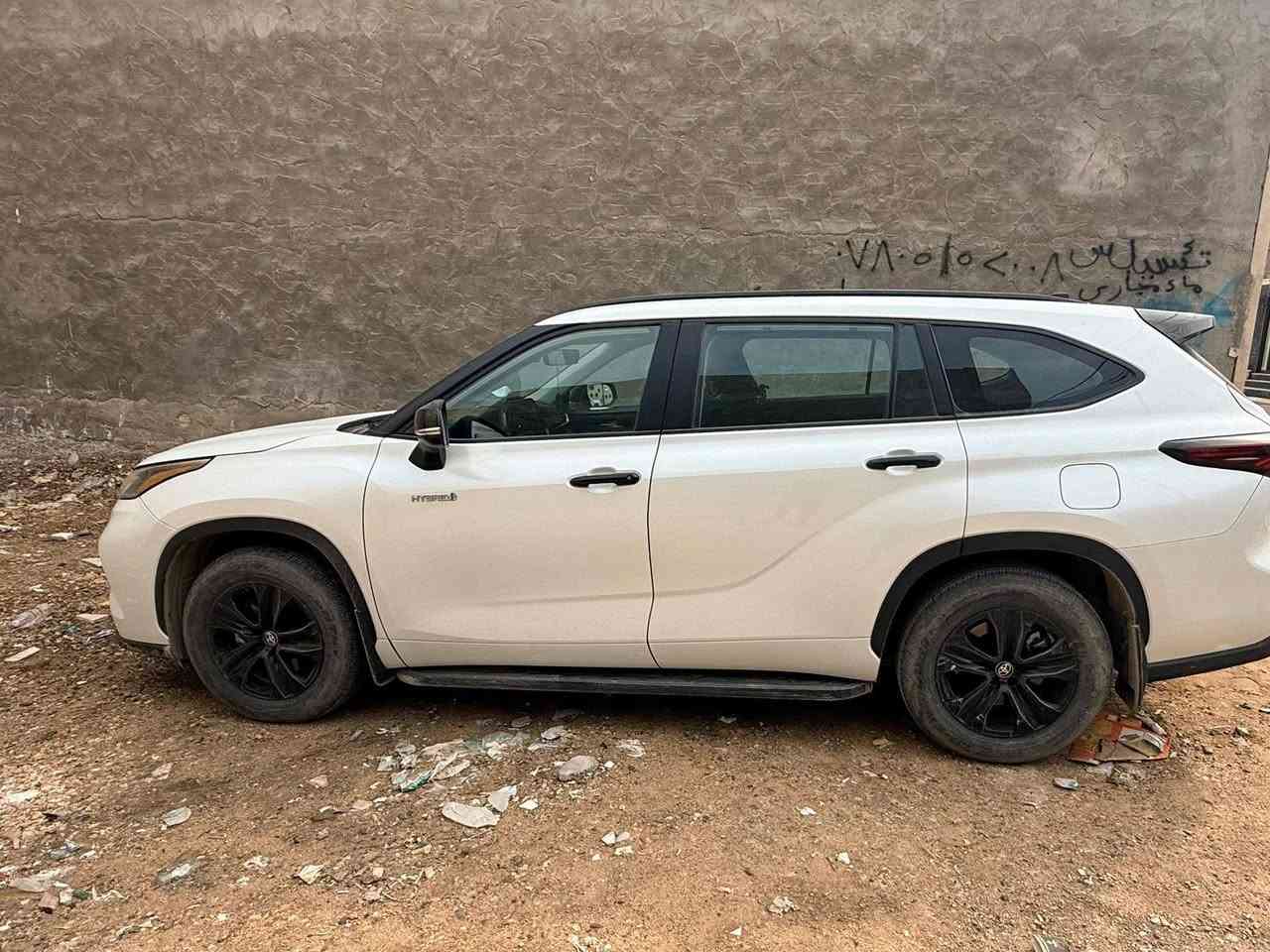 السلام عليكم 
للبيع او المراوس بسعر اقل 
هايلندر ٢٠٢٤ ابيض رقم بغداد شركة ساز بلاك ادشن GLE
ويل اسود مرايا سود
محرك ٢٥٠٠ هايبرد 
للبيع المراوس حسب القناعة 
ماشية٢٠ الف قابل للزيادة  مكفولة 
ضمان ٨ سنوات بطاريه و ٤ سنوات محرك و كير وسنتين صيانه مجانية
اخوان و خصوصا جماعة َمجهول الهوية الي  يعرف بالسيارة وشراي يتصل ويدلل والي معاجبه يجاوز المنشور بلا مشاطر وكلام زايد بالشركة ارخص بالمعارض احسن ومن هاي السوالف 
علق بكلام محترم نترحم على والديك
***********  واتساب أو اتصال
