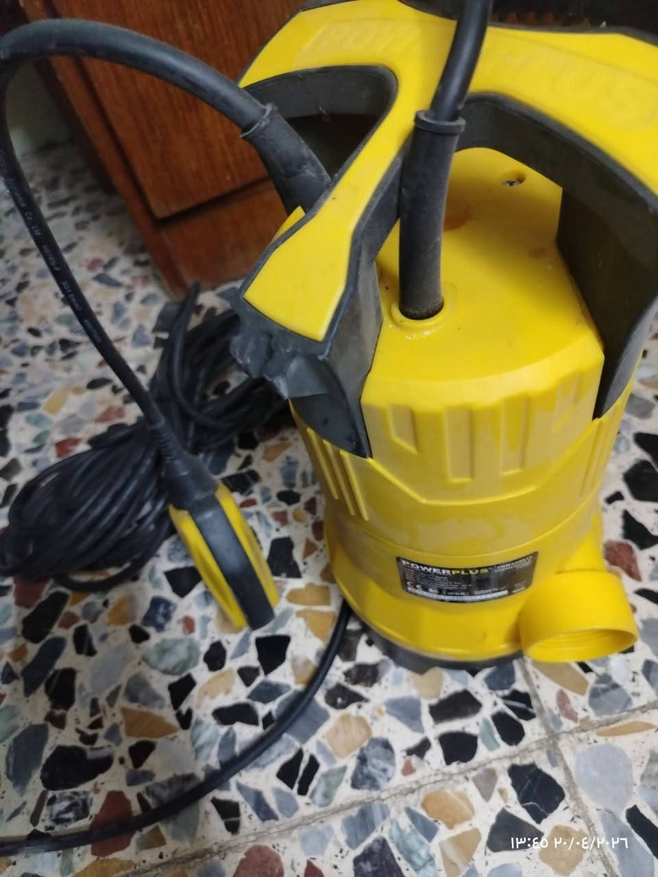 غطاس باله بلغاري غير مستخدم جديد السعر ٦٠ الف مكاني الزعفرانيه


**إذا كنت صاحب هذا الإعلان وتريد حذفه لأي سبب، رجاءا أرسل رسالة إلى الدعم الفني**