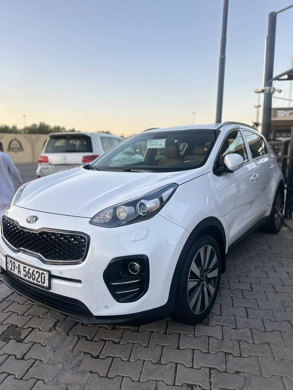 سبورتج 2019
كفاله من صبغ 
مكينه 2000
ماشيه 156km
نص فول 
سياره جديده كفاله مكينه كير حداديه تبريد كله جديد
بسمي هزه جديده رقم جديد كربلاء 
عنواني كربلاء رقمي ***********
