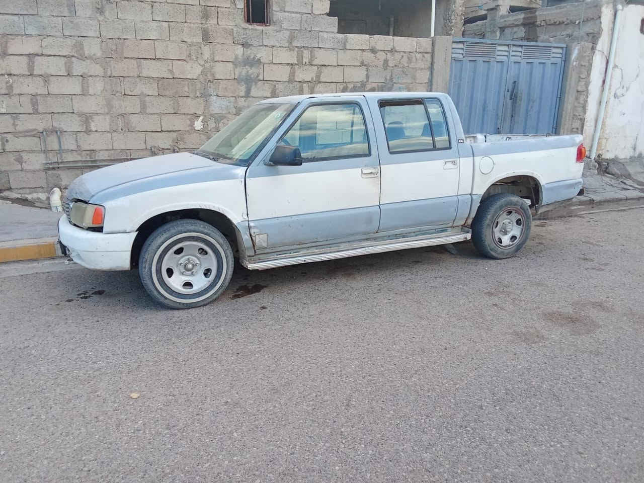 للبيع بيكم شوفر ليت امريكي موديل 1999 رقم نكليزي رقم انبار ،السعر 25 بيهه مجال مكان الانبار الرمادي


**إذا كنت صاحب هذا الإعلان وتريد حذفه لأي سبب، رجاءا أرسل رسالة إلى الدعم الفني**