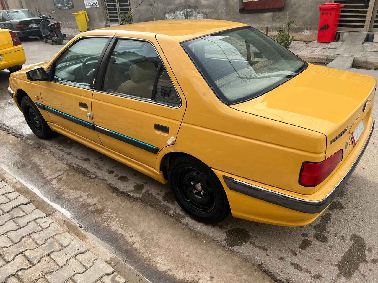 السلام عليكم بيجو 2015
سياره جاهزه واحلا من الصور المكان كوت 
السعر 48 وبيه مجال 
***********
