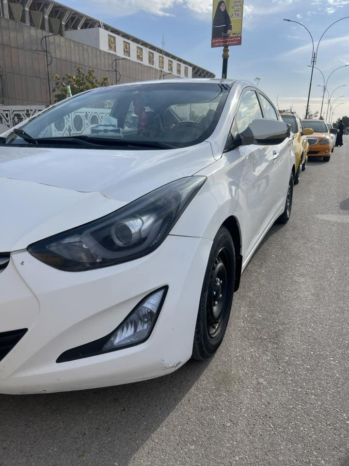 النترا ٢٠١٦ خليجي 
مكينه ١٨٠٠ 
تدفى 
تبريدحداديه مكينه وكير خير من الله 
راعيه يسوي وكاله ومداور 
مكان سماوه 
سعر ٨٥ وبيه مجال بصيط 
بدون حادث قوي تبديل قطعه 
وصبغ قطعتين بدون معجون 
رقم صاحب السياره ‭٠٧٧٤ ٦٤٤ ٥٨٧٠‬
