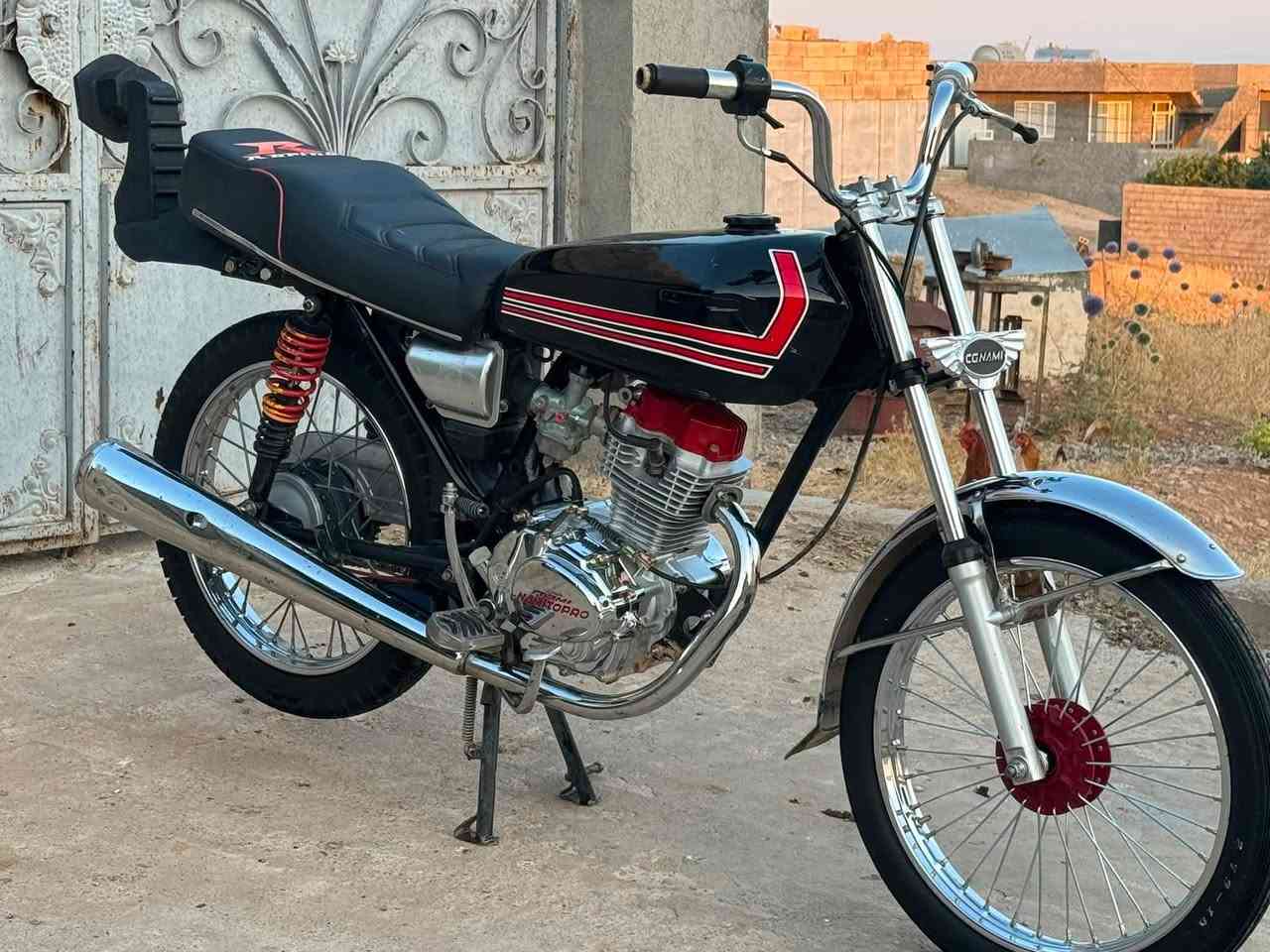 بەناوی خوای گەورە 
ئەم ماتۆرە بۆ فرۆشتن هەموو گیانیی ٢٠٢٦ تازە دروسکراوە هەمووگیانیی ئەسلیە مشتەریی نامە بنێرێت شوێن سلێمانی
ئەدمینی دل ❤️
***********
