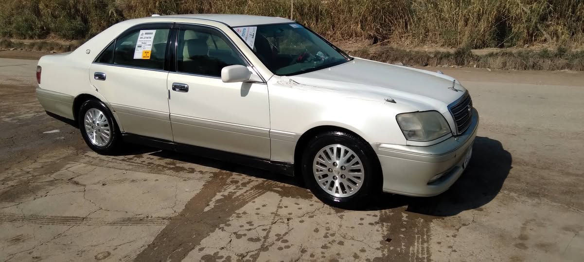 السلام عليكم ملكه موديل ٢٠٠٣ نضيفه الاستفسار على رقم ***********
