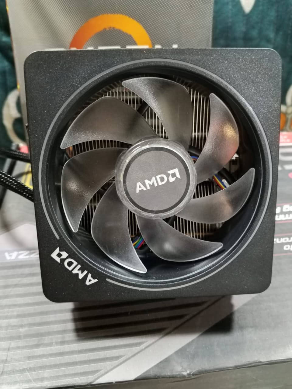 مبرد معالج AMD ارجيبي جديد غير مستخدم لبيع


**إذا كنت صاحب هذا الإعلان وتريد حذفه لأي سبب، رجاءا أرسل رسالة إلى الدعم الفني**