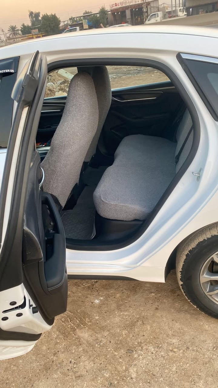 للبيع
BYD دستريور 05
مديل:2025
الون:ابيض
رقم:بغداد بأسمي
عداد المسافة:4000KM
حاله السيارة:مكفوله من كلشي
السعر:18،500 وبيه مجال
رقم الهاتف:***********
