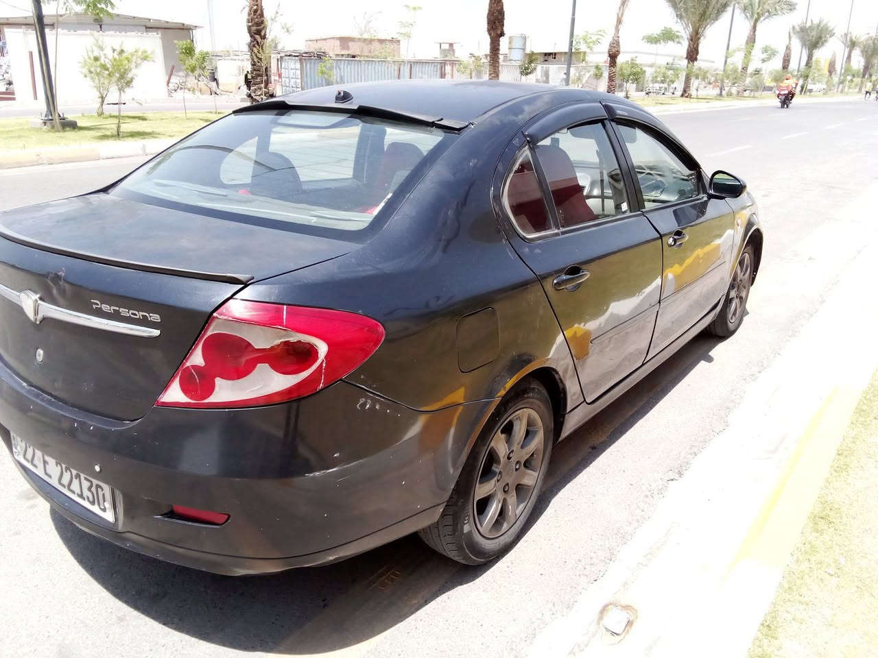 سلام عليكم بروتون بيرسونه للبيع سيارة حلوه ونظيفه رقم اربيل جديد موديل 2009 سنويه غير منتهيه وهزه غير منتهيه كير ومكنيه خير من الله تبريد ثلج +تدفئه جميع الكهربائيات شغله منظومه زنون شاشه ايباد حساسات خلفيه 
منظومه تبريد جديده 
غرفه جديده
مكان السيارة بغداد حي الجهاد (شرط التحويل )
للبيع او مراوس 
*********** السعر 53 وبيها مجال
