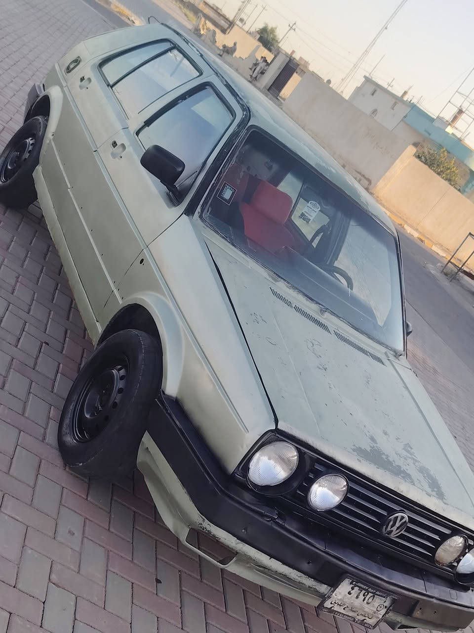 كولف موديل 1989 محرك كير حلوات تايرات شرط تحويل ثاني يوم
السعر 10 وبية مجال ترهم مراوس حسب القناعة 
 مكان السيارة بيجي الاتصال
 على الرقم ***********
