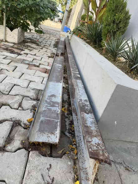 حديد شيلمان اصلي وزن ثقيل عدد 2 كل قطعه 4امتار ونص
قادسية2
***********
