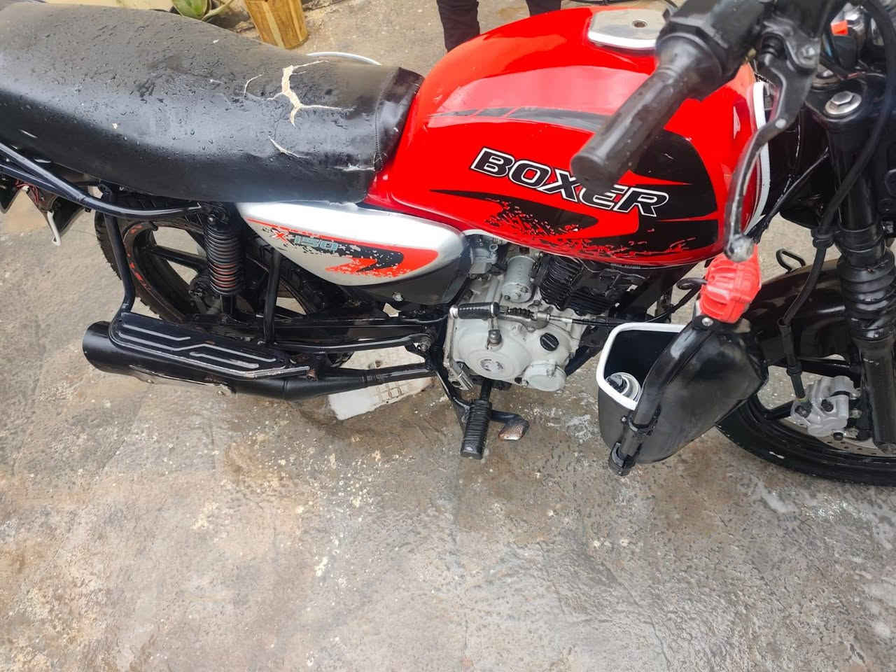 سلام عليكم ✨دࢪاجه بوكسࢪ. جبلي.
موديل 21. اصولي.  
اوراق كامله 7 اوراق منفذ كمرك. بيع وشراء. شاصي. كله مكفول.  + ادامه كامله عينه. دشلي كابريتر. وبل عافيه عل ياخذه. مكان ديالى. حمرين.  
السعر.1،200  بي مجال لطيبين👋🏻 اتصل. ***********✨
