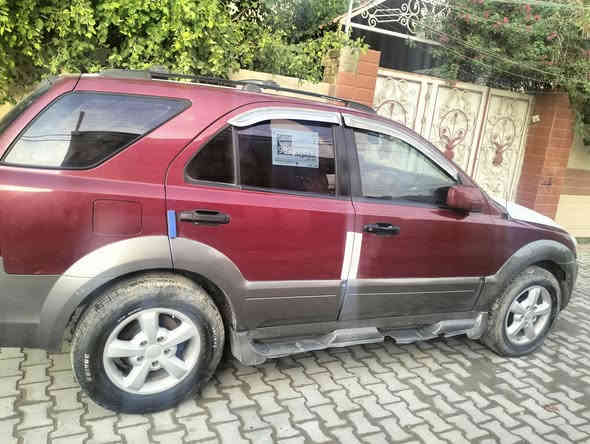 سلام عليكم عندي سورنتو مديل 7 خليجي محرك 3800 مكفوله لاتنقيص ولا تبخير كير ومحرك نضيف مصبوغه عام الجامليه فقط الجاملغ الخلفي والبنيد الجامليه كهربائيات كله شغاله تبريد تدفئه سعر 105 بيه مجال مكاني واسط الحي..باسمي  ***********
