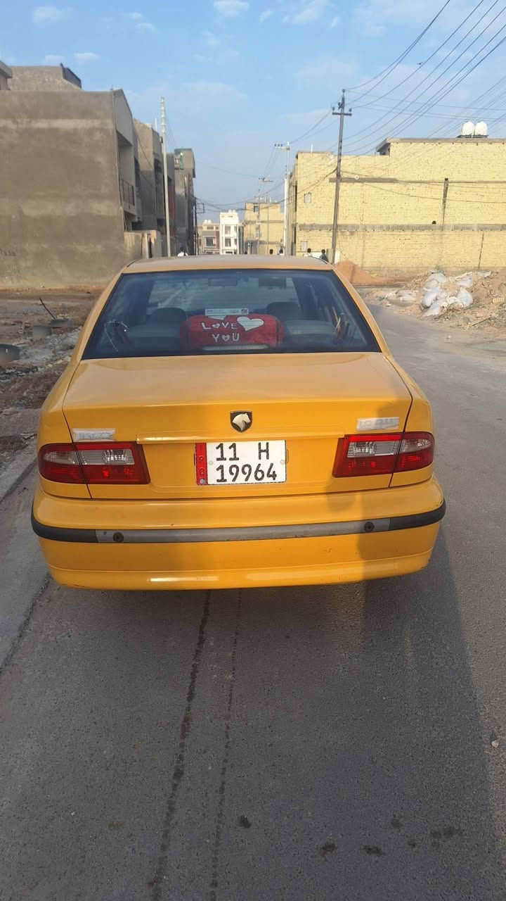 بعد التحيه والسلام سمند للبيع موديل 17 مكفوله من الضربه والصبغ
كير ومكينه نضاف جدآ 
صدر امامي خلفي نضيف جدآ 
تدفه تبريد ثلج السياره بسمي 
مهزوزه ومصفره من الغرامات والهيئه 
رقم بغداد انكليزي معروضه 61 لتواصل ع الرقم ***********
