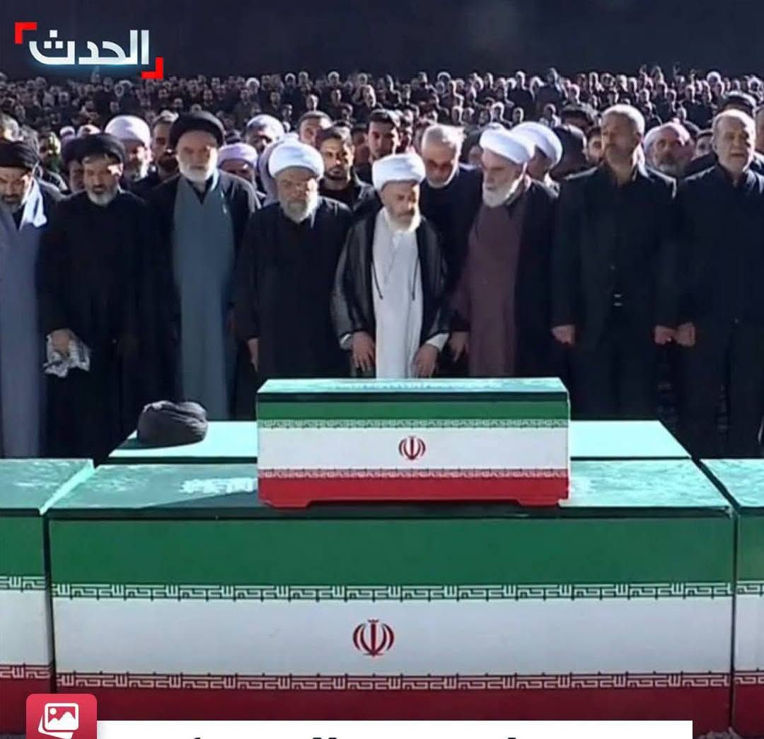 م//حضور تشيع الشهيد السيد علي الخامنئي ( رحمه الله)
___. ___  ___
 تنطلق يوم الاربعاء في الساعه 9 صباحاً . حملة نور الحسين عليه السلام في السنية.. إلى كربلاء المقدسة للحضور في مراسيم تشييع الشهيد السيد علي الخامنئي رحمه الله.. والعودة بعد ذلك ليلا بعد انتهاء المراسيم ....
والغرض من الذهاب صباحا الى كربلاء لغرض الوصول من وقت وذلك لغرض أداءه صلاة الظهر في الأمام الحسين عليه السلام... وثم حضوركم في مراسيم التشييع المهيب بعد الظهر وبسبب الازدحام في كربلاء.. والرجوع ليلا بعد انتهاء المراسيم.....
علما ان سعر النفر  (( 5,000 آلاف دينار)) ذهاب واياب وسياره كوستر تبريد ... للحجز والاستفسار الاتصال على الرقم..
***********
***********
