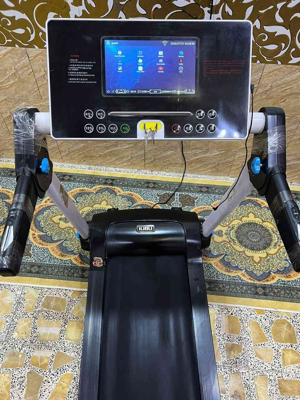 جهاز جري جبلي دبل ماطور ماركة ايوبا شاشه لمس عباره عن ايباد بيها يوتيوب تكنيك وبيها مناظر طبيعيه تحكمات لمس شتريد بيها يحمل120KG وسرعه عاليه14.8 وجبلي عالي 15 درجه الشاشه تعد وقت سعرات حراريه قياس نبضات القلب مسافه مقطوعه كذلك بي اواكس بلوتوث شاحن موبايل جهاز يطبك ومياخذ مساحه حته يداته تطبك تكدر تخلي وره البرده وميبين بعد😀كامل مواصفات سعره 275 الف بغداد يوجد توصيل جميع المحافظات ***********
