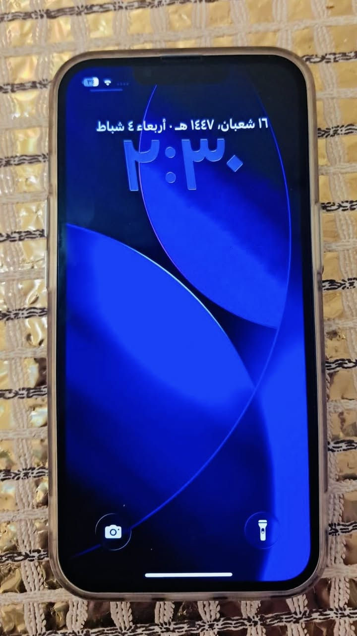 ايفون 13 عادي ذاكرة 128
نظافه 100% وتر ما مفتوح شرق أوسط 
ولا طاب تصليح 
استخدام بسيط
بطارية 83بلاديه ما بدله ✔️
جهاز مكفول للاخير مكاني رمادي مركز المدينة 
مو شراي لا يتصل و يكسر بحلال الناس فدوه 
سعر 425
 ***********. موجود ع واتس آب
