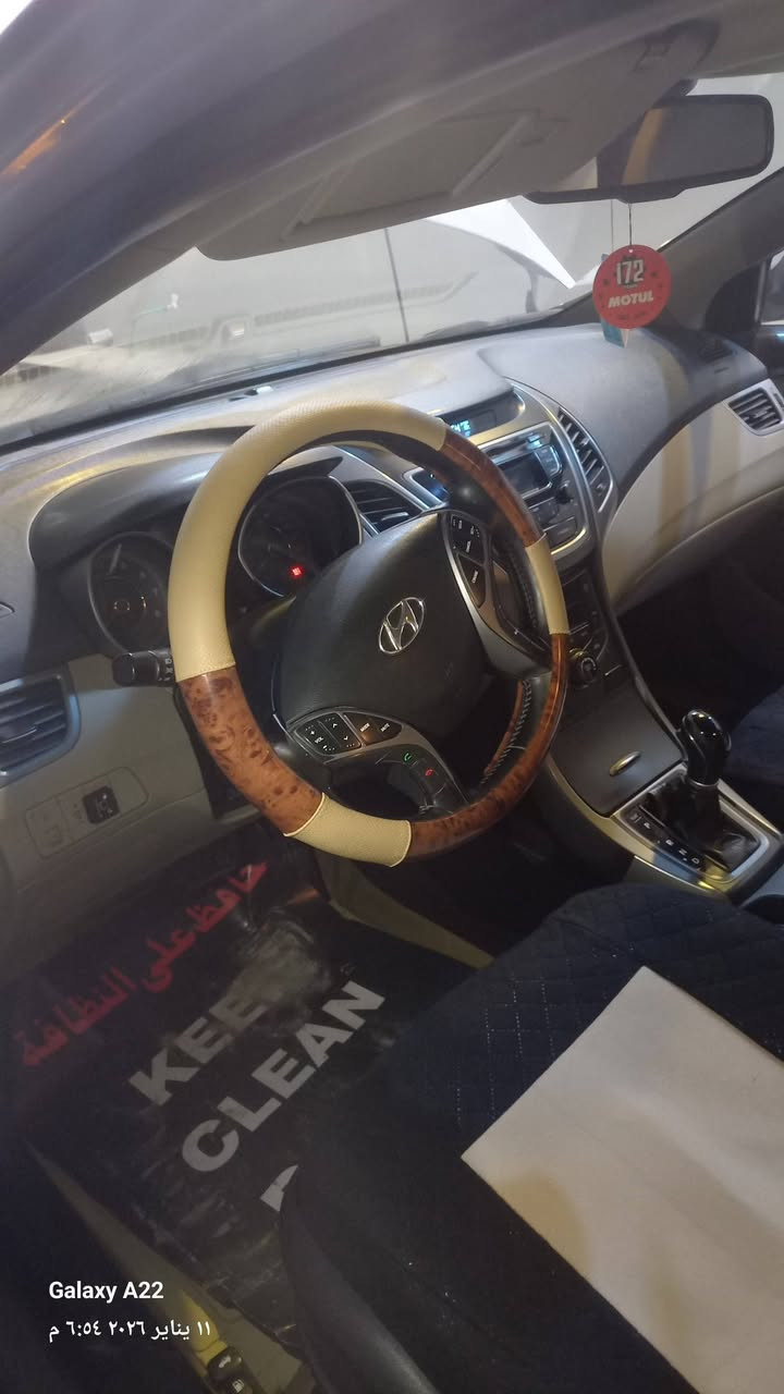 هيونداي إلنترا 2014 للبيع المستعجل
سيارة لقطة ونظيفة جداً (فول مواصفات) 
​المواصفات:
​✅ النوع والموديل: هيونداي إلنترا 2014.
​✅ اللون: أبيض ملكي (صبغ ونظافة توب).
​✅ الرقم: نجف ألماني (خصوصي).
​✅ نظام الوقود: تعمل بنظامين (غاز + بنزين) اقتصادية جداً.
​المميزات (فول مواصفات):
​🔘 فتحة سقف (سلايد روف).
​🔘 بصمة تشغيل وبصمة أبواب.
​🔘 حساسات خلفية أصلية.
​🔘 الداخلية: نظيفة جداً مع تحكم ستيرن وشاشة معلومات.
​🔘 المحرك:  (مثل ما موضح
 بالصور).
​السعر والموقع:
​ السعر المطلوب: 128 ورقة (وبيها مجال  بسيط
📍 الموقع: النجف الأشرف - حي ميسان.
​📞 للتواصل والاستفسار: 
***********
