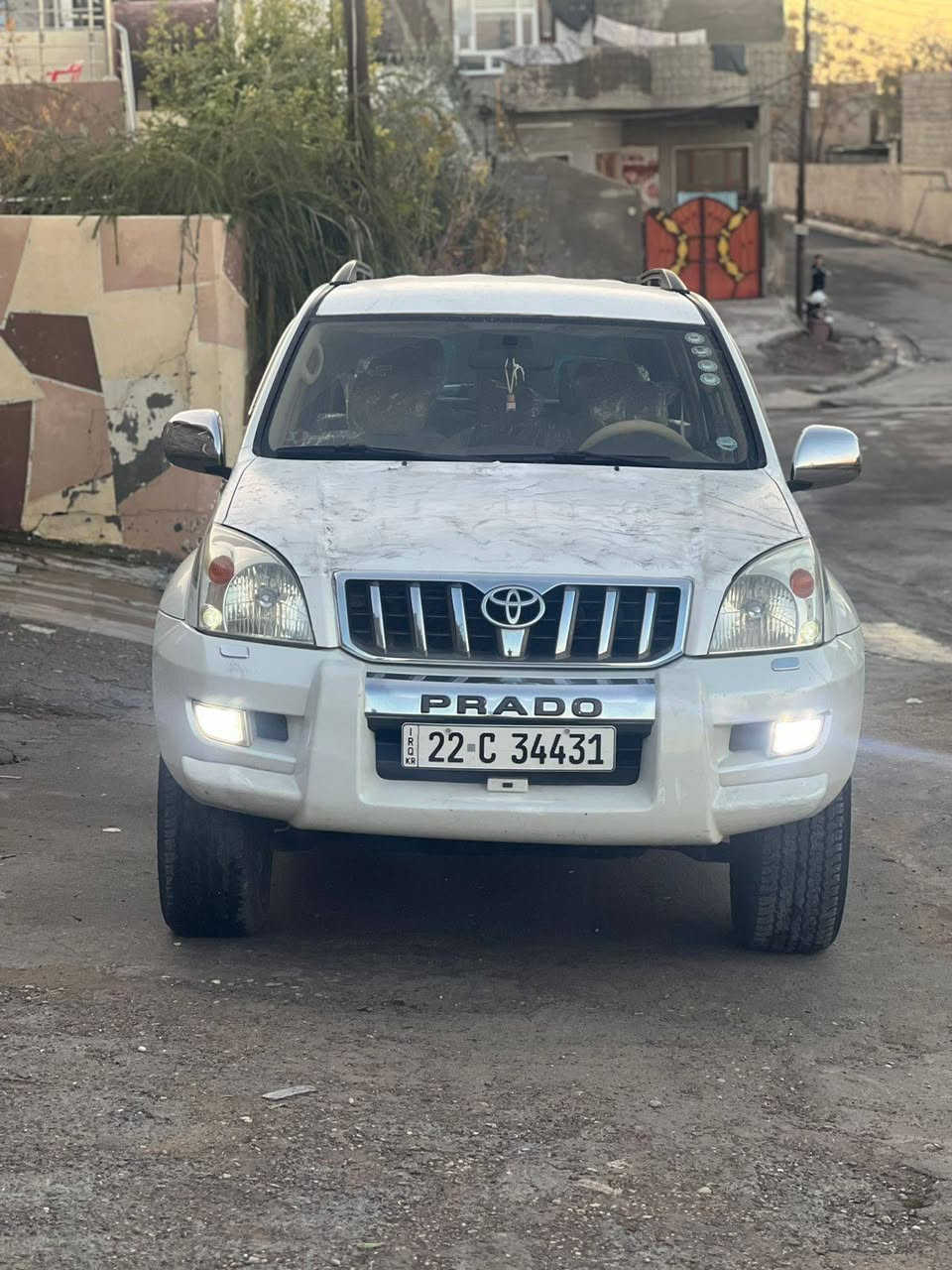 السلام عليكم للبيع برادو موديل 2009خليجي حجم المحرك ٤بستن 2700 رقم أربيل بسمي شرط رقم وسنويه وهزه جديد كير ومحرك بشرط مامفتوح ماشيه 218 حقيقي بدون صبغ بدون ضربه بيه تشلع صبغ مكانت سياره جاهزه من كلشي ماتصرف عليها الف دينار السياره مال بيت حيل نضيفه طخم تايرت وباتري جديد حداديه صدر جديد ٧راكب ٣قطع تبريد دبل اكسن السعر ١٧٣ وبي مجال بسيط رقم موبايل ***********كوراك ***********اسيا
