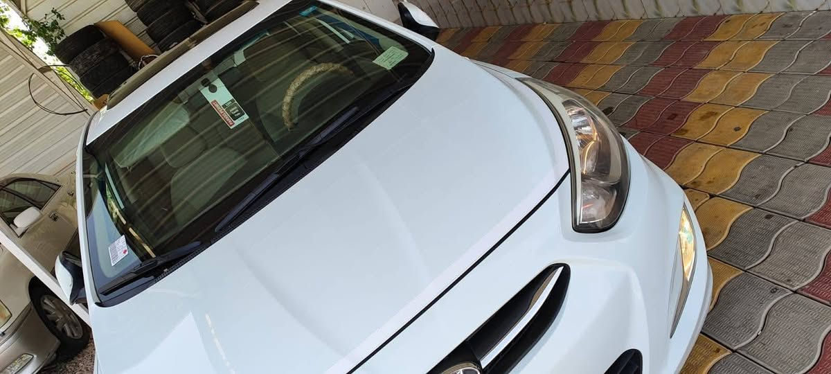 السلام عليكم ورحمه الله وبركاته 

اكسنت للبيع فقط فقط 
موديل 16 رقم قادسيه الماني مداور ثاني يوم 
مشروع وطني سنويه ل27 
كفاله عامه خليجي 
سياره جديده فول مواصفات 
فتحه 
تحكم ستيرن جهتين 
شاشه لابتوب 
اشاير بالمري 
وباقي المواصفات معروفه 
مكينه 1600 قطرتين المرغوب 
حداديه تايرات باتري كله جديد عليه ادامه جديده 
المكان النجف العباسيه 
الرقم ***********
