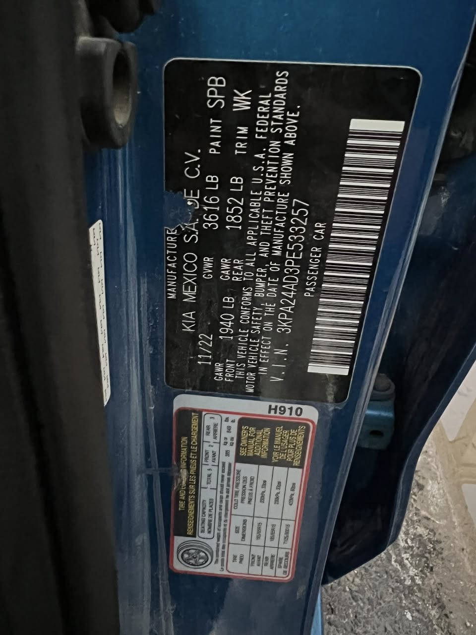 ريوا 23 بدون رقم تترقم اي محافظه صورة الحادث موجوده رقم الشاصي موجود بيها شويه حالوب بالقماره مكاني بسماوه والسعر 93 الاتصال ع رقم ***********
