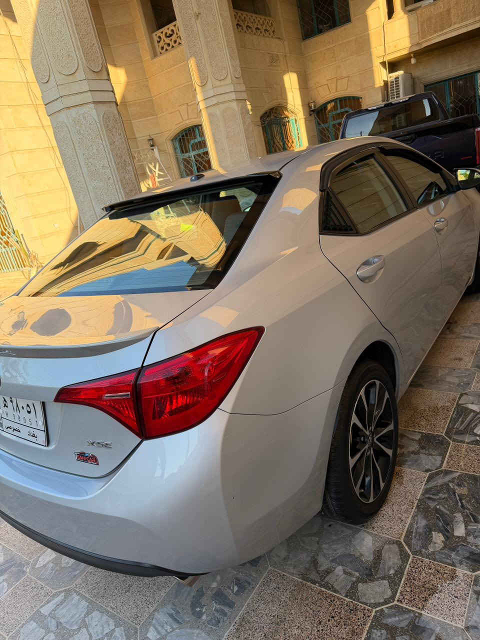 السلام عليكم كورلا موديل 19  كلين فول مواصفات XsE ماشية 80 كفالة عامه من كلشي بدون ايرباك بدون صبغ وبارد وتكحيل رقم بغداد العنوان الغزالية شارع المرور (غير متواجد على نت ) للاستفسار على الرقم ***********
