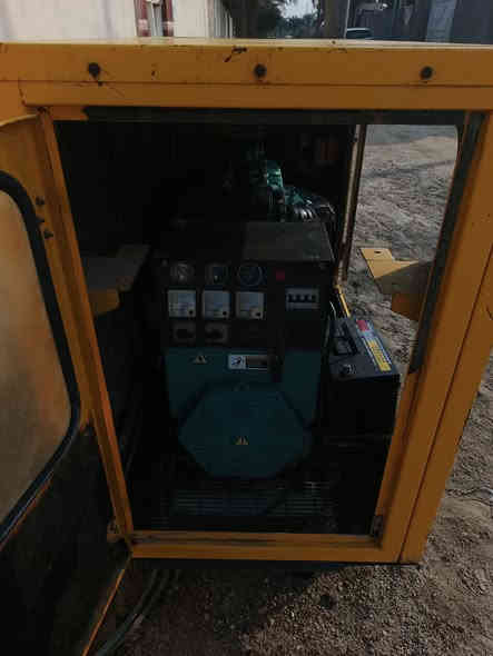 مولد كمنز ٣سلندر ٢٢كيفي على وضع الشركه مامفتوح للبيع
‏‪***********‬‏
