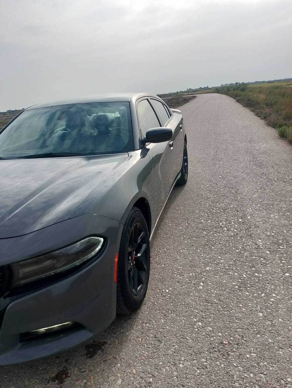 دوج جارجر 2019 SXTوارد كندي
مكفوله كفاله عامه رقم اربيل تريد وكاله او تحويل حاضر 
مرفق معه صور سونار ورقم شاصي لون سمنتي مميز 
مواصفات كامره وحساس خلفي وكشن حضن وعداد 260
للاستفسار الاتصال *********** سعر خاص 🤍
