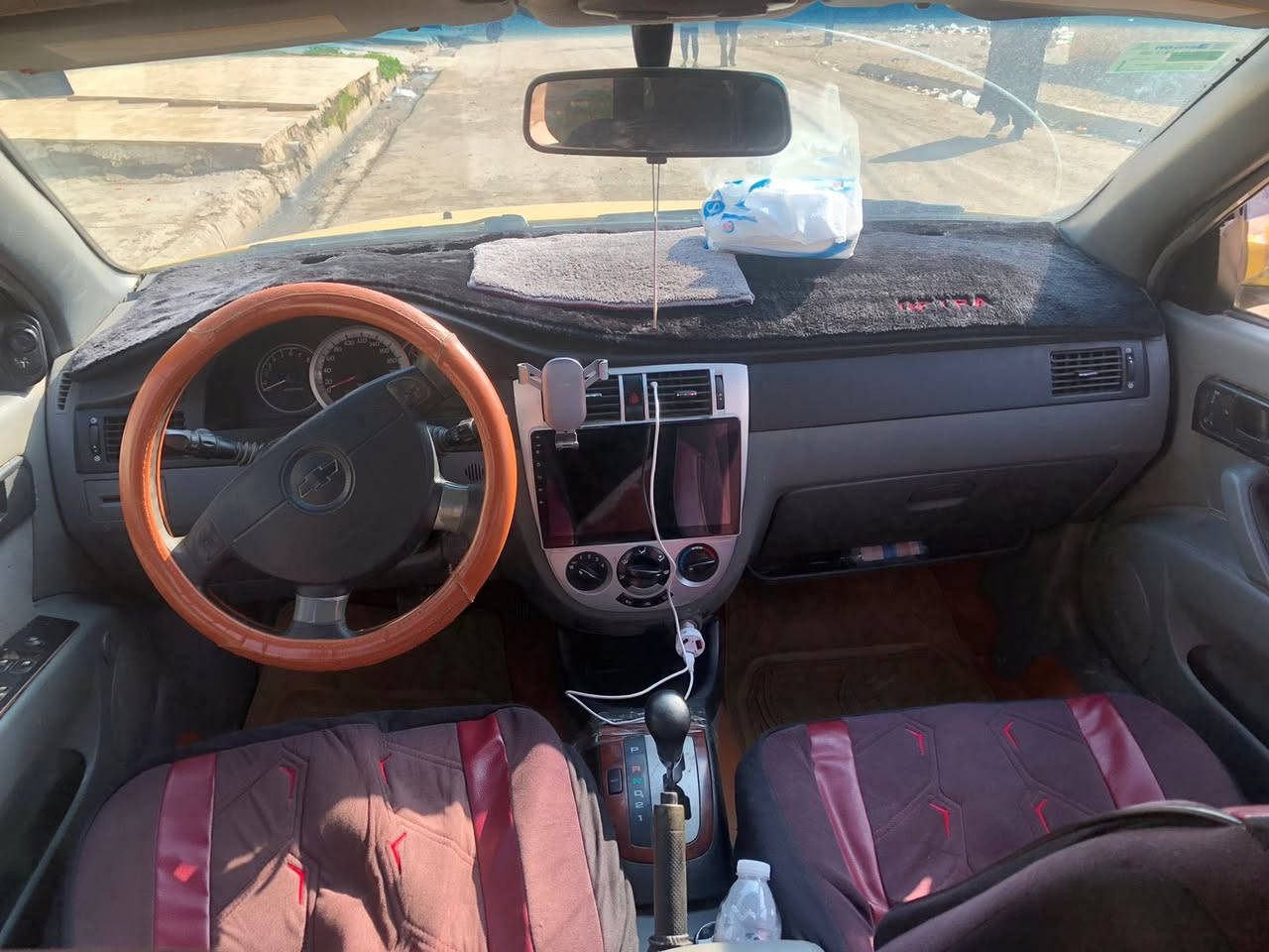 اوبترأ 2007 مبدل باب يمين جاملغ بيهه معجون بل تكمه محرك بي بخار كاميرا مال افانتي شاشه كابون بانزين 50 بيهه مجال بسيط 

***********
