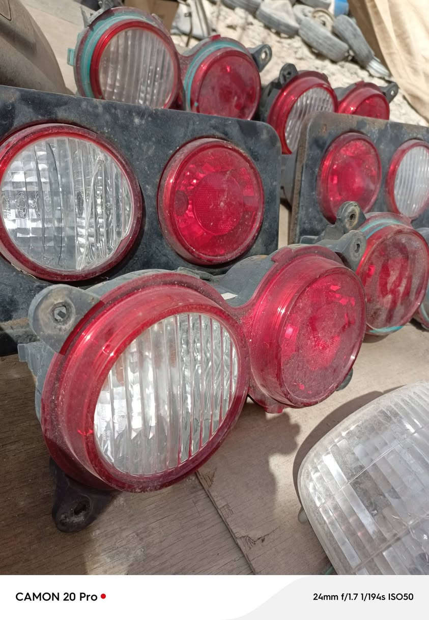 سلام عليكم غراض كيا للبيع اسعار مناسبه مكاني بغداد اتصل ***********
