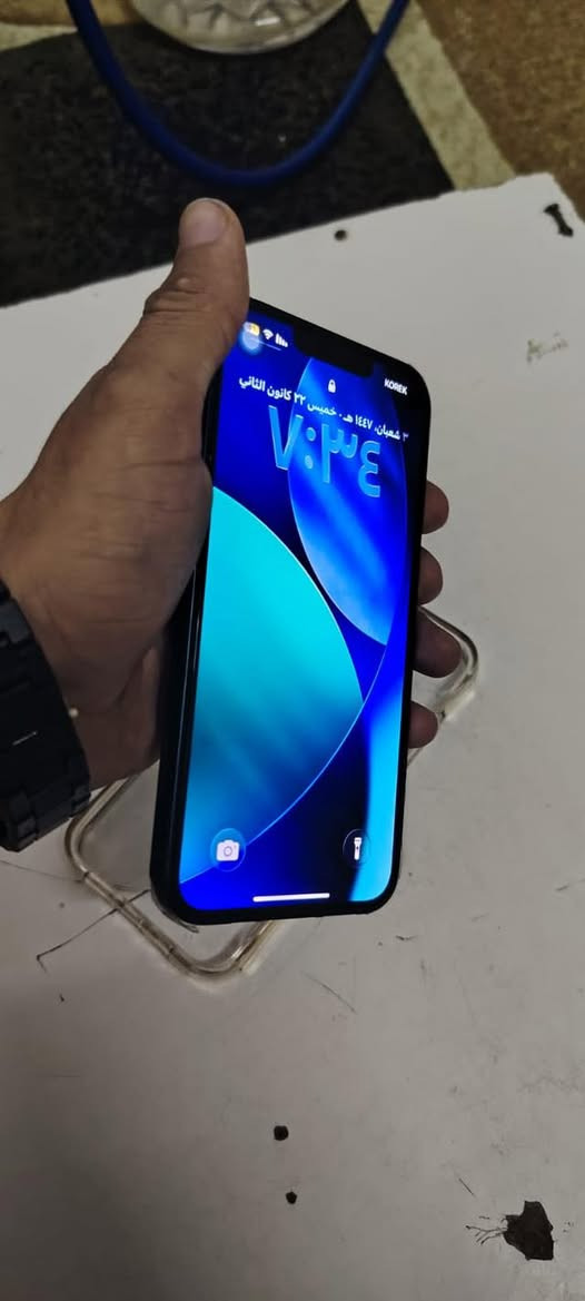 للبيع. آيفون13 عادي 
جهاز ما جديد بالكارتون 
بعد. نايلون الشركه بي 
بطارية 98 
جهاز ما مفتوح ولا واصل صيانه 
ذاكرة  128
السعر 425 وبي مجال 
عنوان موصل الأيمن. رجم حديد 
اتصال ***********
