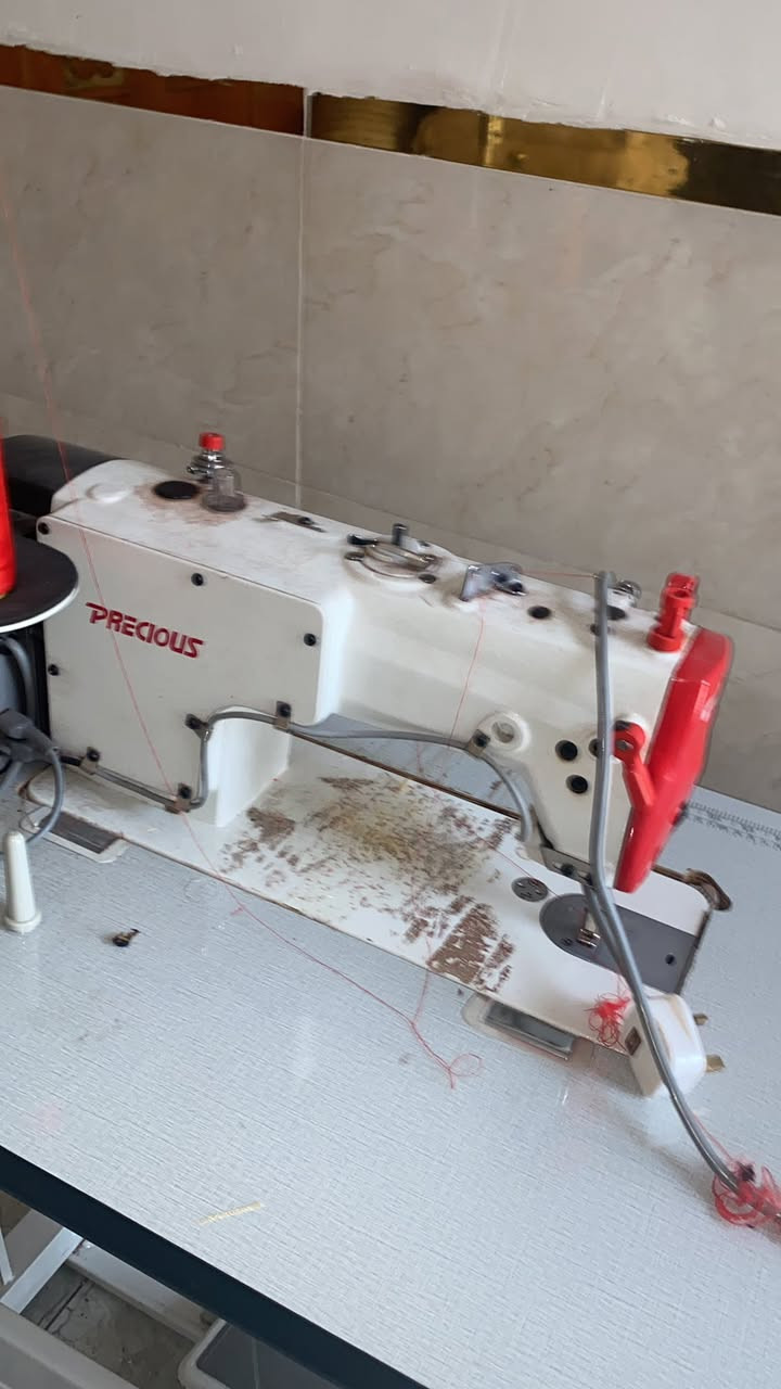 مكاين خياطه للبيع وافر


**إذا كنت صاحب هذا الإعلان وتريد حذفه لأي سبب، رجاءا أرسل رسالة إلى الدعم الفني**