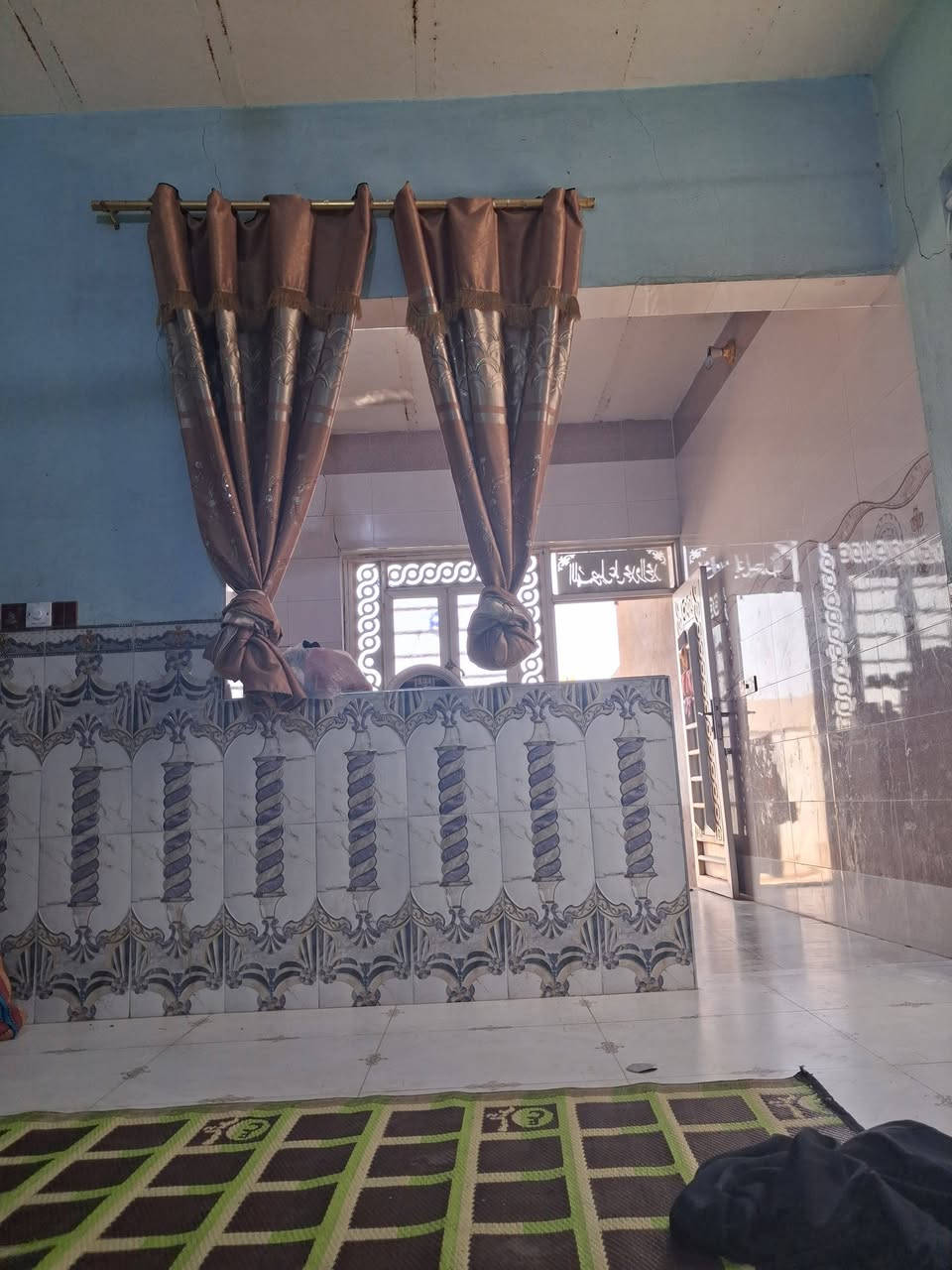 بيت تجاوز على شارع سايدين شارع شيخ خالد البيت خير من الله ٢٣ و بي مجال ***********
