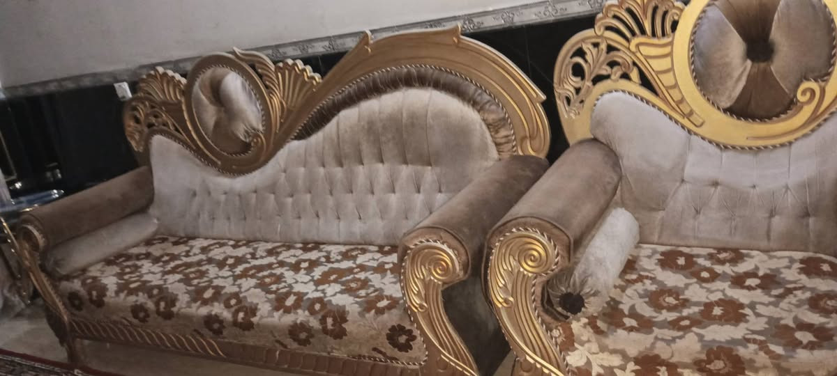 تخم نضيف مكاني شهداء العبيدي رقم *********** السعر 300 الف
