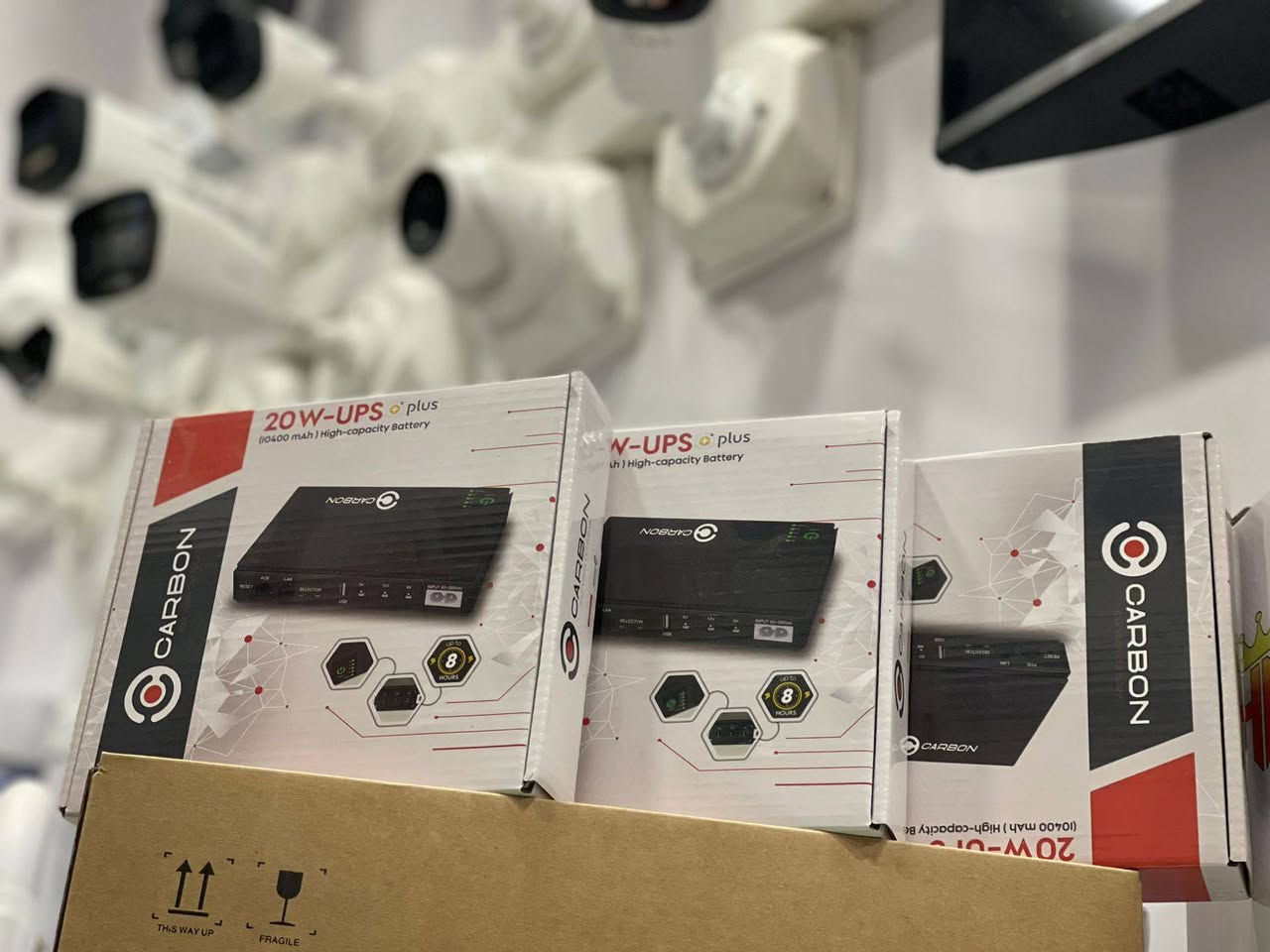 تم بحمد الله وصول الدفعة الجديدة! 🔥🖱️
لعشاق الأداء العالي والدقة، بشرى سارة! وصلت الآن مجموعة من الماوسات (الدرجة الأولى) بمواصفات خرافية وتصاميم مريحة لليد، تناسب "الجيمرز" والموظفين وكل باحث عن السلاسة.
ولأننا نهتم باستمرارية عملكم، وفرنا لكم أيضاً تشكيلة من أجهزة الـ UPS الذكية لتشغيل الراوتر والأجهزة:
 * UPS 20W (مثالي للراوتر والنانو).
 * UPS 36W (أداء أقوى واستقرار عالي).
 * UPS 120W (للطاقة العالية والاستخدام المكثف).
لا تخلّي شغلك أو لعبك يوقف بسبب الكهرباء! ⚡️
الموبايل:***********
         ***********
📍 الموقع:
النجف الأشرف - حي النداء - شارع المجمعات - مقابل مجمع النجف للعقار.
أهلاً وسهلاً بكم
