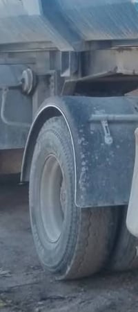 عندي تايرات تلث زواج تايرات ووياله اريد اراوسهن 22اريد اراوسهن ب 24 وع...