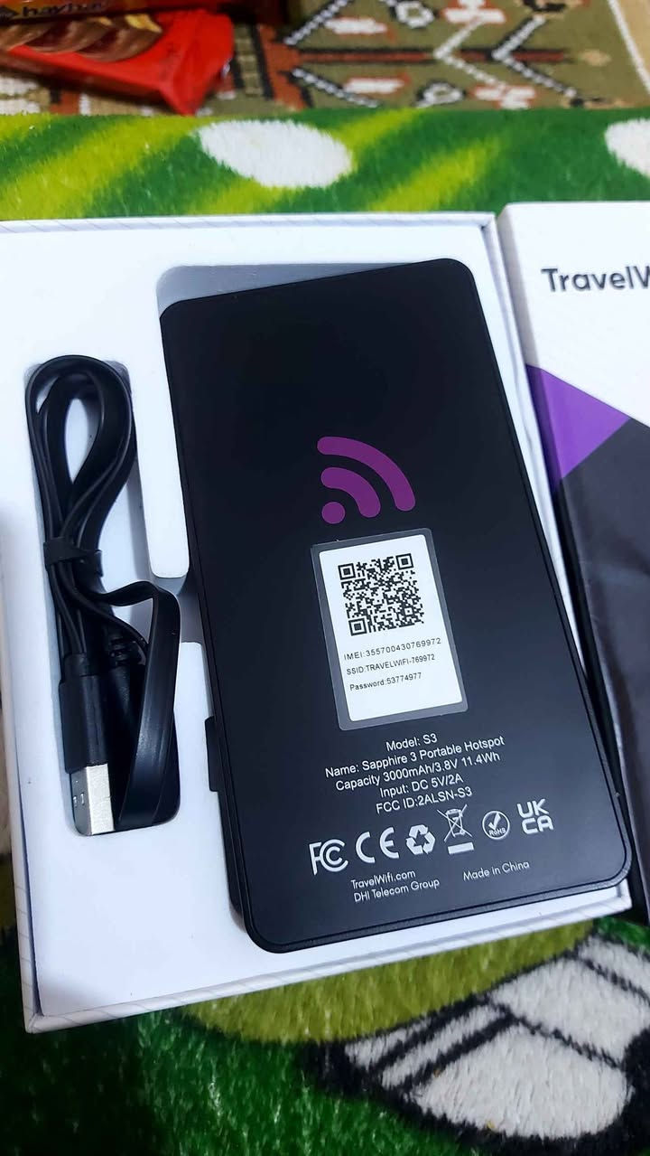 سعرة 150 / اني رايده 50 الف فقط
هذا الجهاز هو TravelWifi Sapphire 3، وهو نقطة اتصال Wi-Fi متنقلة عالمية مصممة للمسافرين. 
1_التغطية: يوفر اتصالاً بالإنترنت في أكثر من 130 دولة ويدعم 300 شبكة عالمية. 
2_الاتصال: يمكنه توصيل ما يصل إلى 10 أجهزة في وقت واحد. 
3_التقنية: يستخدم تقنية CloudSIM (بطاقة SIM افتراضية) التي تلغي الحاجة إلى تبديل بطاقات SIM الفعلية عند الخروج
4_البطارية: يتميز ببطارية تدوم لمدة 18 ساعة بلاد, صلاح الدين


**إذا كنت صاحب هذا الإعلان وتريد حذفه لأي سبب، رجاءا أرسل رسالة إلى الدعم الفني**