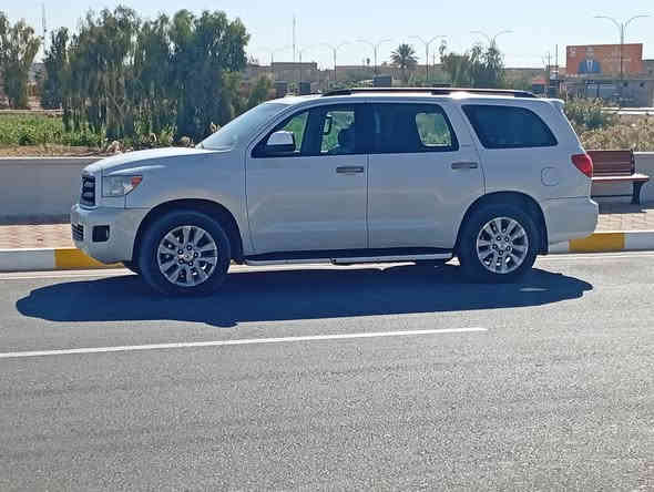 للبيع فقط سيكويا بلاتينيوم 2009مواصفات تحكم ستيرن كهربائي سونار فتحة سقف لإدار كشنات كلها كهربائية منفصل مشمشي جنطة شفط تبريد ثلج بصمة تشغيل عن بعد دخول ترحيب جام اوتوكشنات تدفئة وتبريد وبعد هوا#ي بيها مواصفات السعر 195وبيها مجال قليل اتصال (***********)واتساب*
