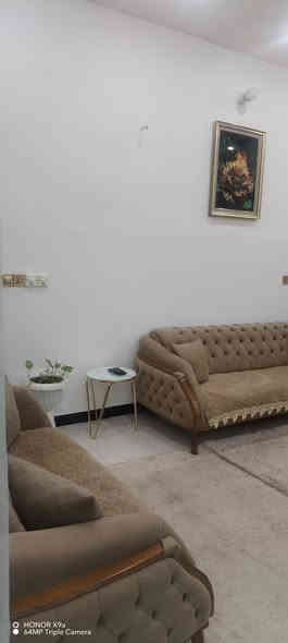 السلام عليكم للبيع دار سكن بناء حديث ٢٠٢٤ الموقع صويره حي الأسرى الجديد المربع الأول المساحه ١٠٠ وجه ٥ متر ونزال ٢٠ 
السعر ١٢٥ قابل للتفاوض للاستفسار الاتصال *********** ووو ***********
