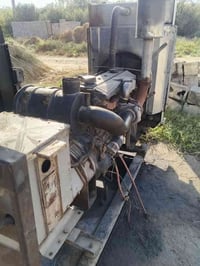 مولد بيركنز • 6 سلندر • 100 كيفي