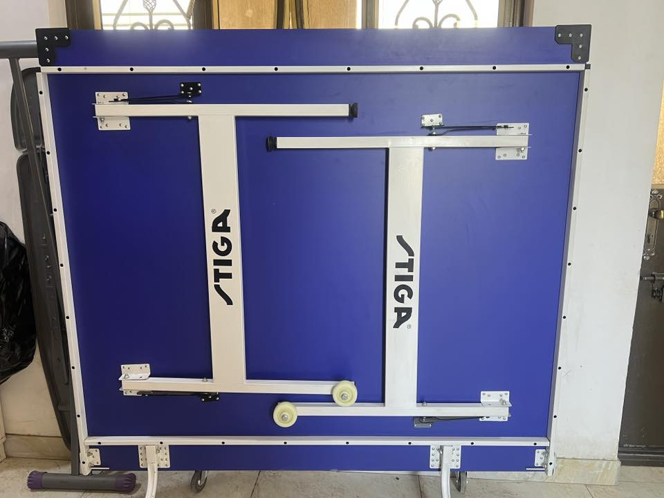 منضده وفيشه استخدام قليل كلش للبيع هاتف *********** المكان بغداد
