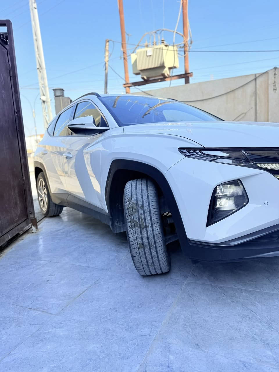 توسان 2024 للبيع
رقم بغداد الجديد 
 سياره مكفوله كفاله عامه  شرط برغي مافتوح بيه
 مواصفات 
حجم المحرك 2000 دوش
شاشه دجتل
تشغيل بصمة   
تشغيل عن بعد
‏AIRBAG عدد 2
سايد بريك دگمة   
بك لايت LED
كروس سرعه
اتو هولد
مري شفط 
مقاعد 2 امامية كهرباء 
بردات ابواب خلفية 
حساسات امامية 
حساسات خلفية 
حساس كشنات
تحكم مقود كامل
بصمات عدد 2 
انارة ترحيب
نقطة نزول منحدرات. 
نظام مانع تزحلق 
‏ABS
شاحن موبايل واير ليس  
اشاير بالمري والمري قابلة للطي 
مخرج AUX
مخرج USB
‏BIuetooth
مخرج منفذ الطاقة عدد 2    
درايف مود
‏(Normail - eco- sport t) 
جك سبير كتلوكات كلها جاهزة
كفاله عامه السياره  المكان  ذي قار 
 السعر 220 وبيها مجال
***********
