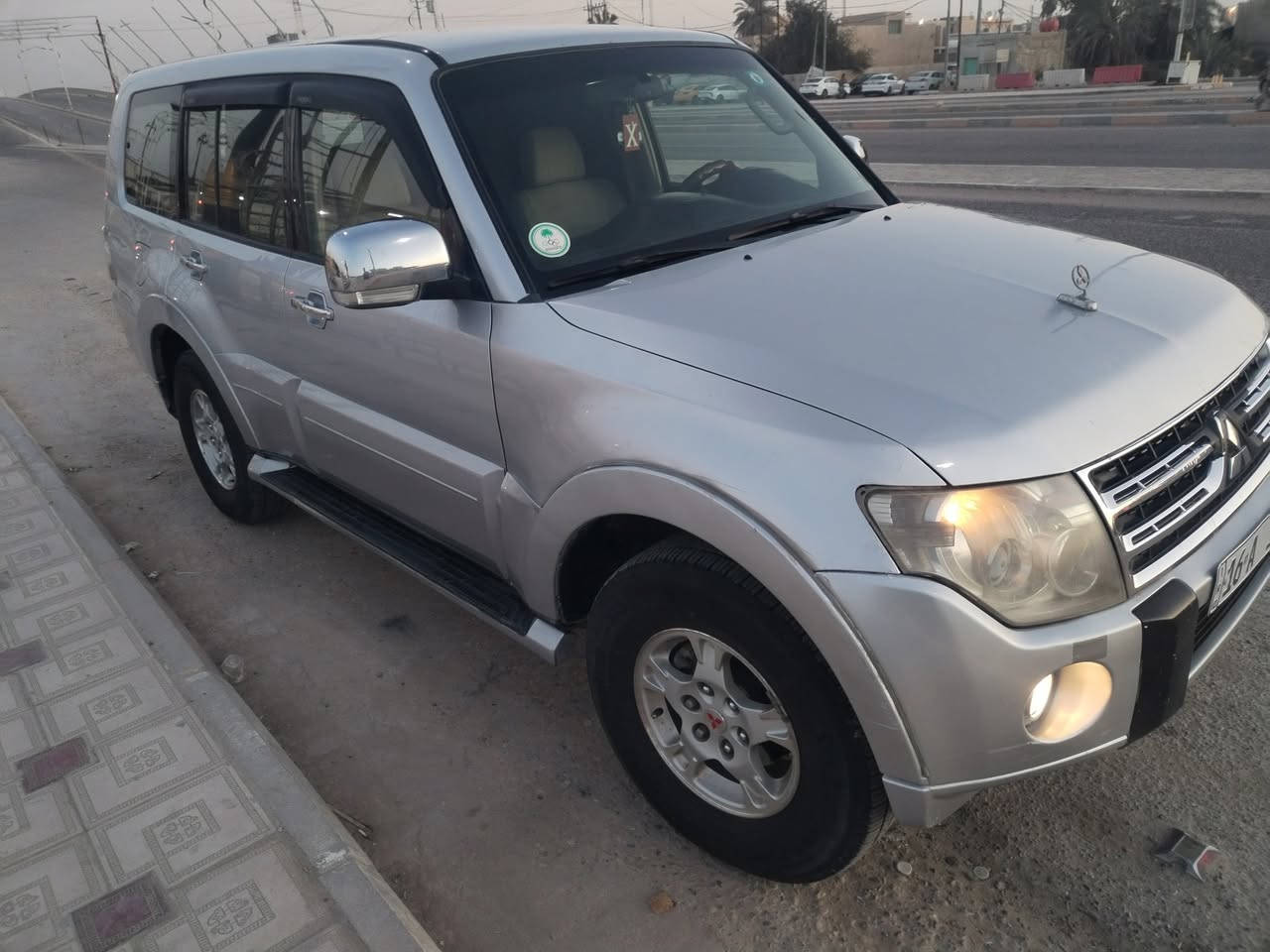 مكلف بالنشر .السلام عليكم .... باجيرو 2008 خليجي 3 قطع صبغ مكينه 3000  گير وحدادية وتخم تاير  تدفئه تبريد شغال بيها منضومة غاز 60 لتر جاهزه من كلشي السياره رقم مميز قادسية ... مكان السياره ديوانيه بيع مستعجل السعر 105 وبيها مجال للاستفسار ‏‪***********‬‏
