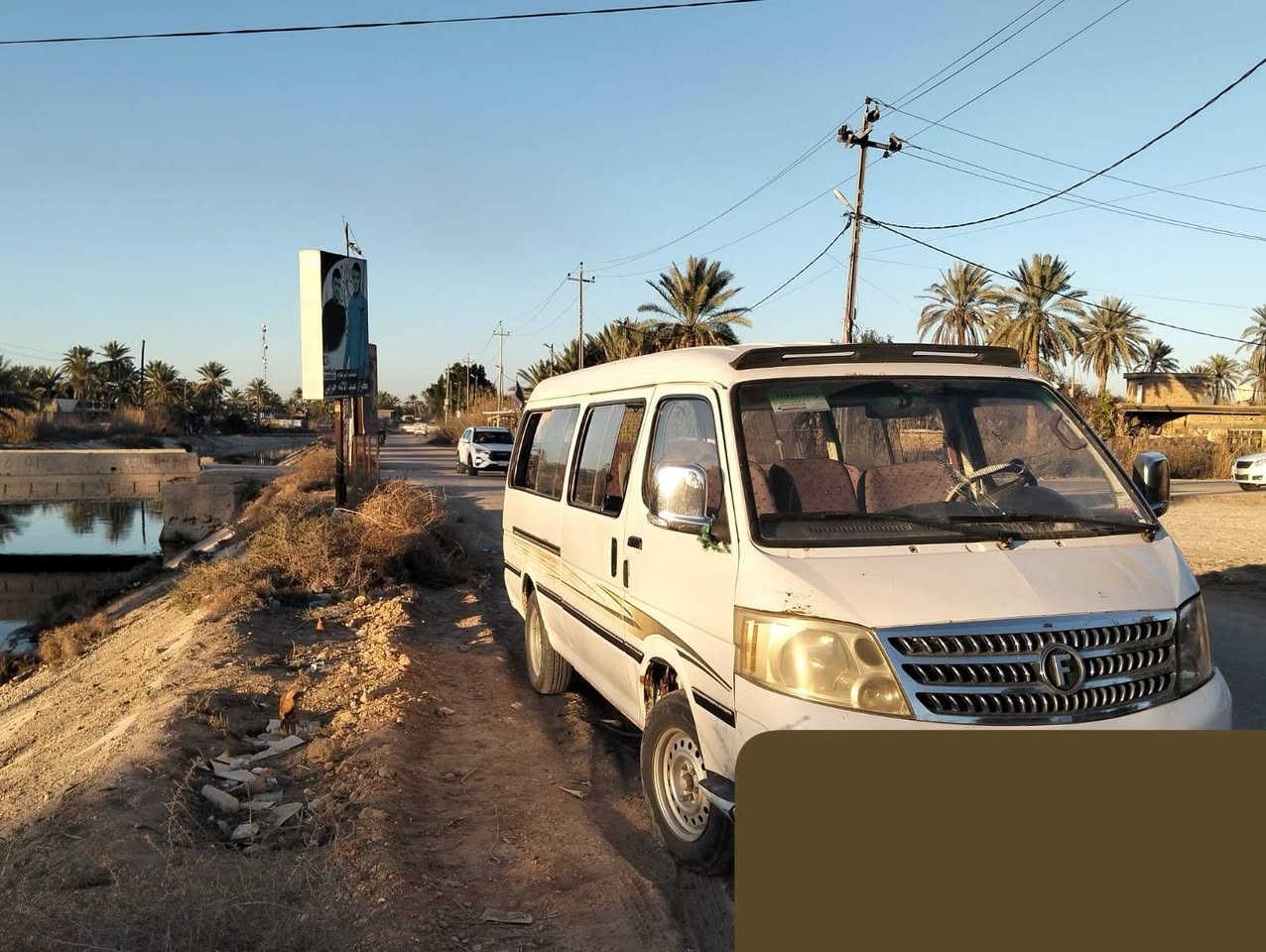 سلام عليكم سياره اف بيكم مطلوبه للبيع ٢٠١٤ جاهزه بس مكينه تنقص شي قليل سعرهه ٣٧ وبيهه مجال مكان كربلاء طويريج ***********
