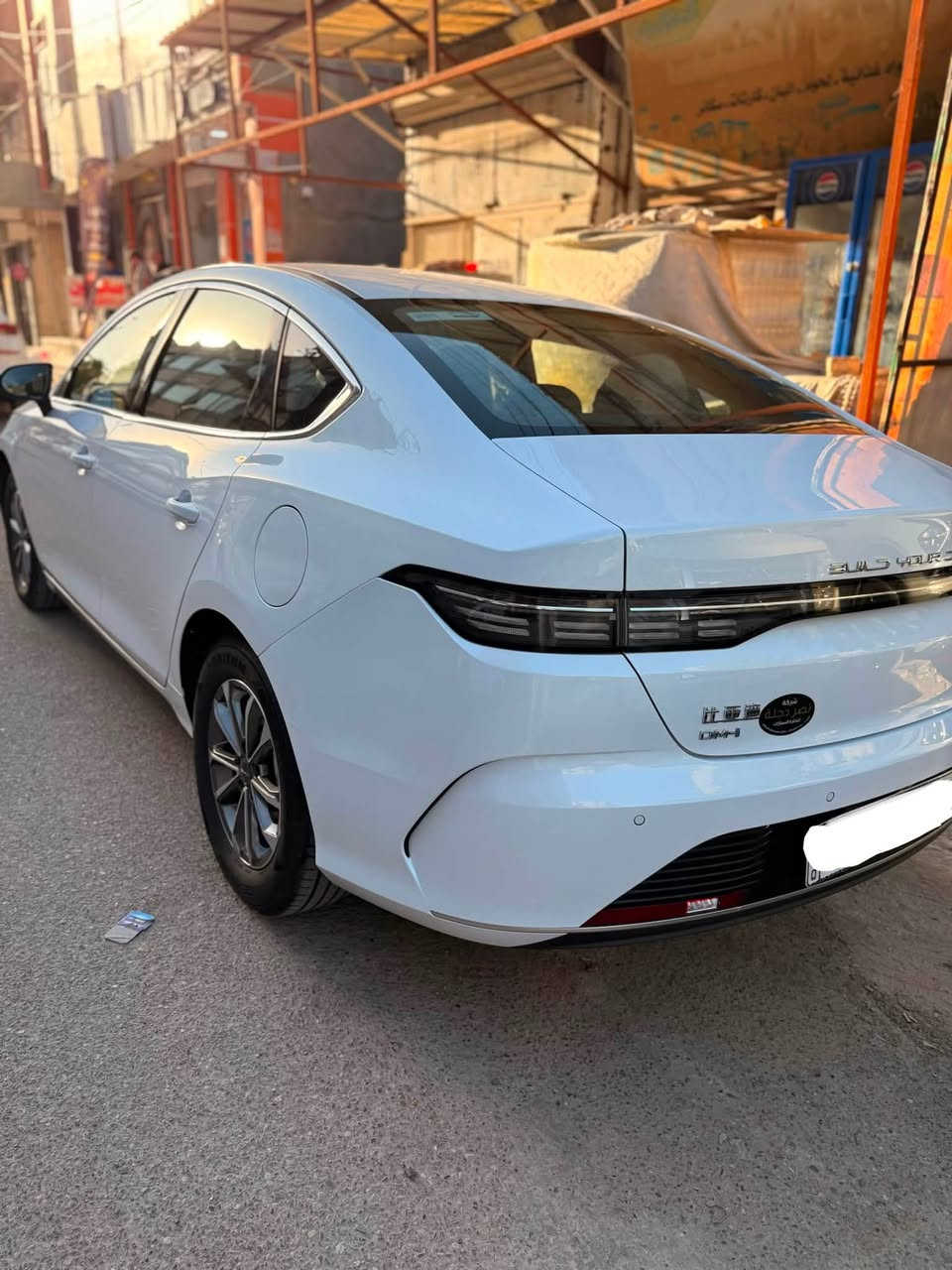 Byd
ديسيترويل نظافة فول مكفولة من الدعامية للدعامية

بيها شخط صغير  بلدعامية الامامية

ماشية ٧ ألف  km مجموع محرك الكهرباء والبانزين

بدون فتحة 

دخول ذكي للابواب 

شاشة عرض كبيرة متحركة

رقم بغداد  تحويل مباشر 

كير ماوس 

السعر على الرقم ***********
