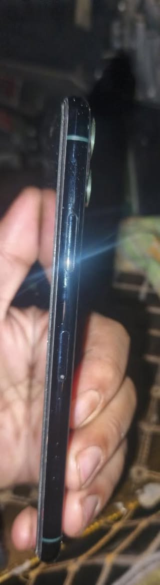 سلام وعليكم 
‎11 ابرو ماكس
جهاز الله شاهد مال بيت 
وجهازغني على العريف
جهاز ابد ماطاب تصليح 
جهاز وين مايعجبك ودي 
جهاز كلشي شغال بي 
جهاز ذاكره 64
بطاريته 73 جهاز شرق اوصط مو أمريكي
                                                 السعر (320)
وبي مجال حك الجيه 
عنواني بغداد  متواجد فقط بس عل واتساب
***********
