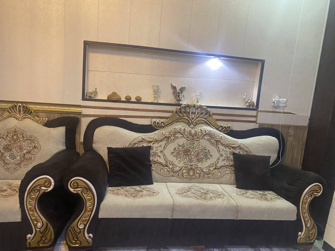تخم مع معرض للبيع اثنينهن بمليون نظافة 100بالمية المكان الحسينية


**إذا كنت صاحب هذا الإعلان وتريد حذفه لأي سبب، رجاءا أرسل رسالة إلى الدعم الفني**